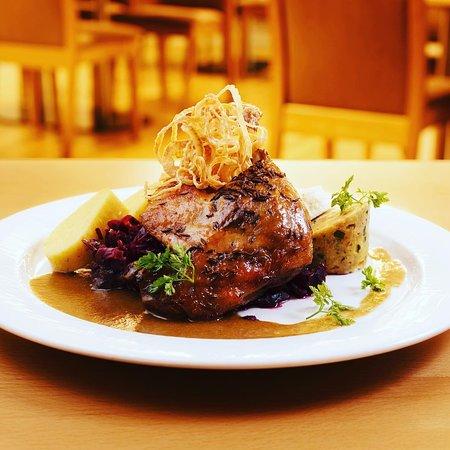 Cafe Restaurant Hotel Troja